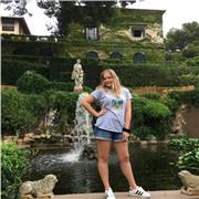 Doy clases económicas, tanto en inglés, y en refuerzo escolar